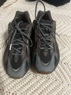 Yeezy Kids Dark Brown and Gray Chunky Sneaker